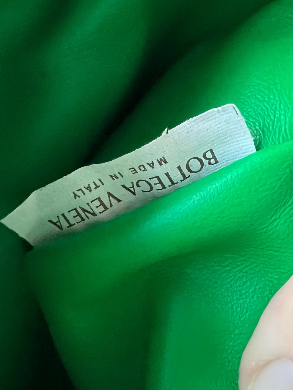 Bottega Veneta Emerald Jodie Mini Bag - Picture 8 of 11